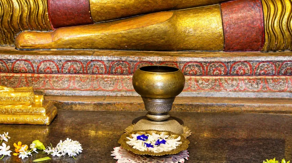 Gadaladeniya 06